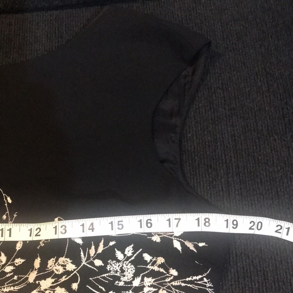 Maggy London Black Sheath Ankle Length Dress w/White Floral Embroidery-Size 10 - Picture 9 of 11